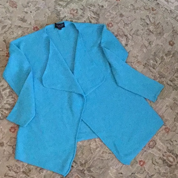 Cardigan - Picture 1 of 2